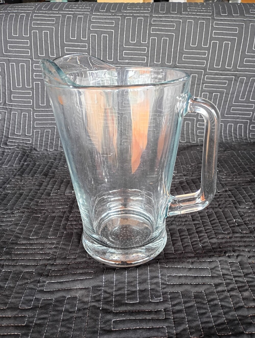 Clear Glass heavy pitcher 60 fl. oz. VGC
